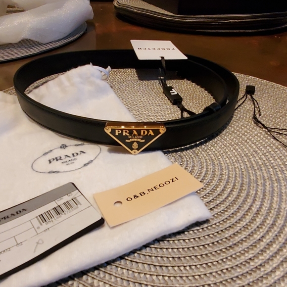 PRADA LOGO PLAQUE BELT - Picture 2 of 4